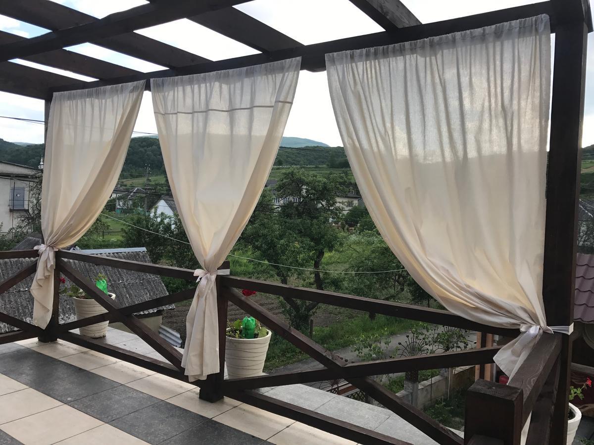 Minihotel Zolotoe Runo Ploskoye Ngoại thất bức ảnh